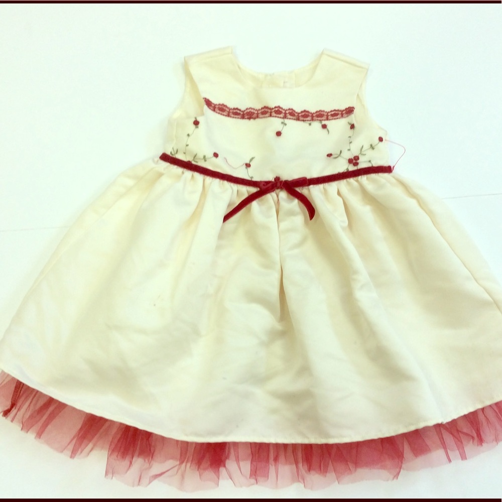 Holliday’s kids dress